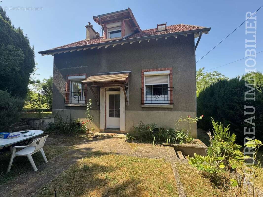 Maison à SAINT-AUBIN-SUR-YONNE
