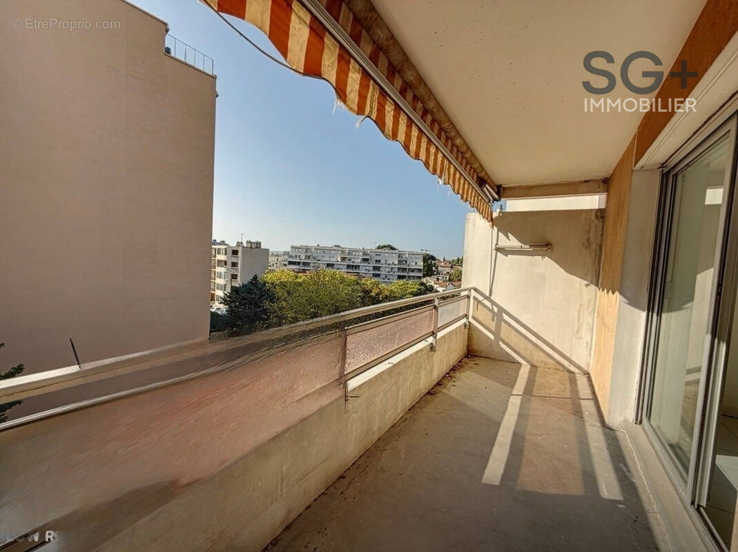 Appartement à MARSEILLE-13E