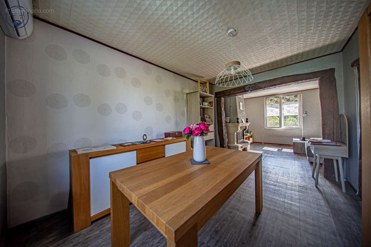 Maison à TRONVILLE-EN-BARROIS