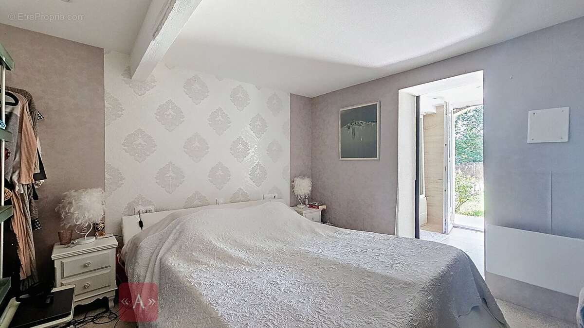 Maison à SAINT-SULPICE