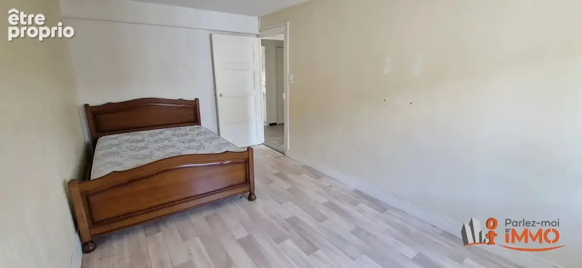 Maison de ville de 125m² (divisible en 3 appartements) - photo 19