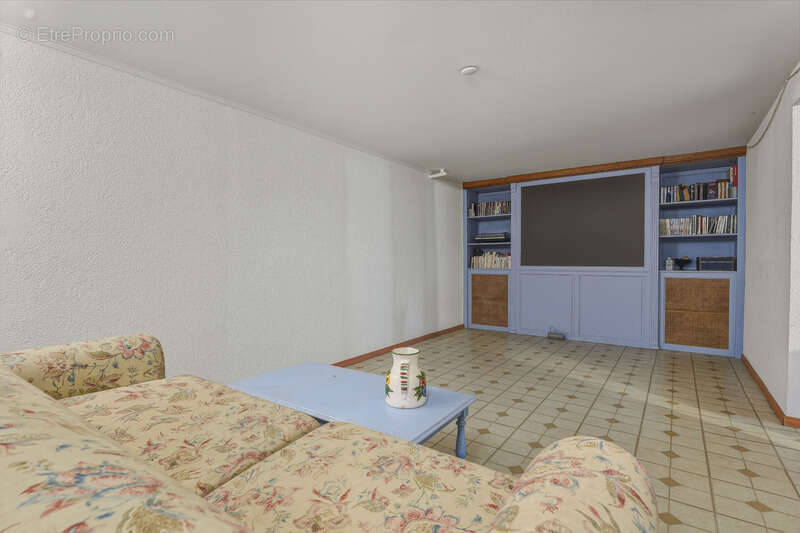 Maison à PREVESSIN-MOENS