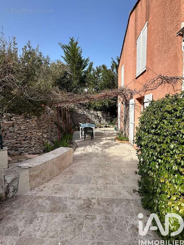 Photo 3 - Maison à VENTABREN