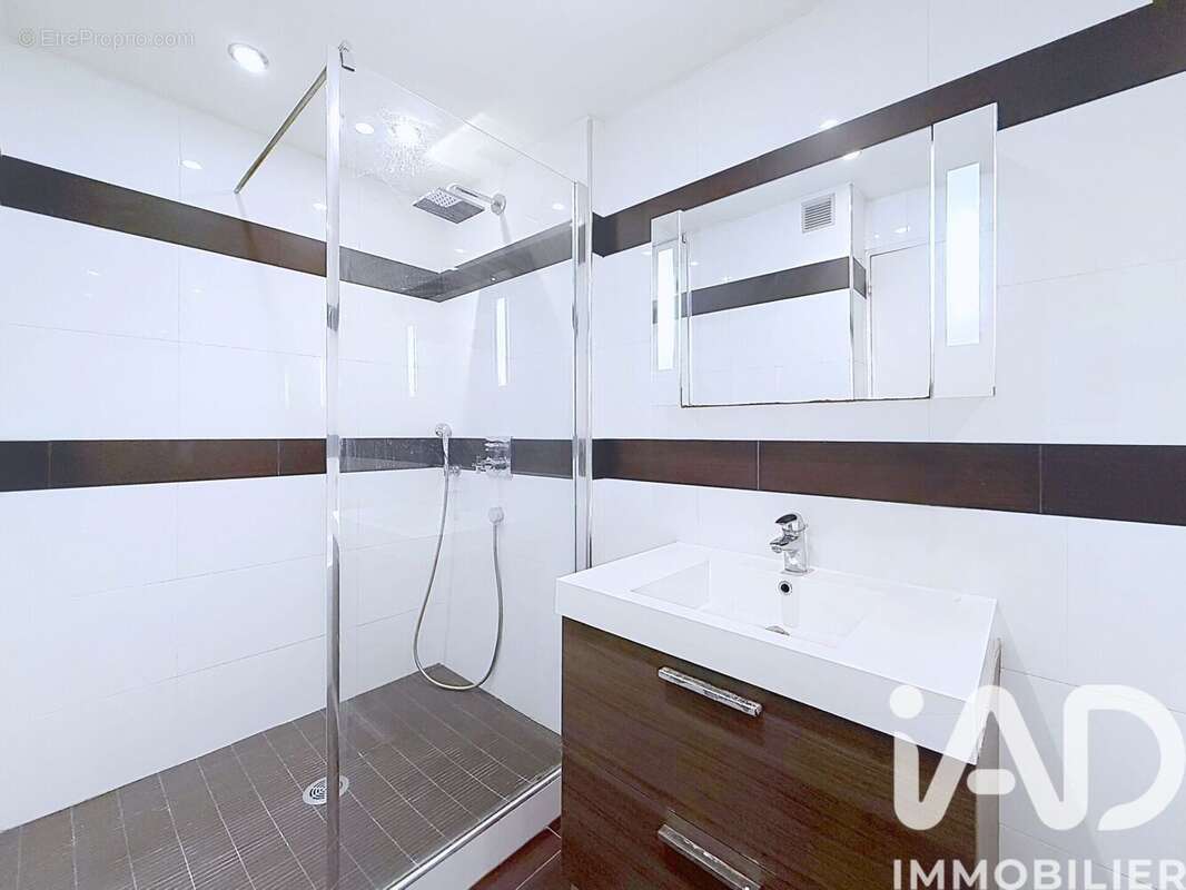 Appartement 70 m² à Pantin  - photo 8