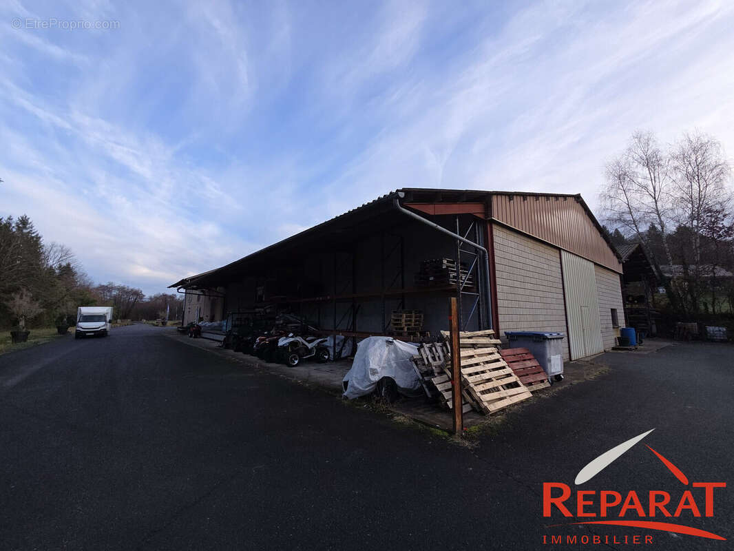 Commerce à SAINT-CLEMENT