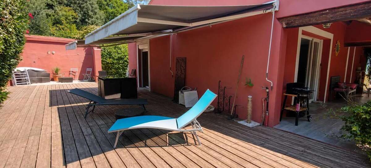 Maison 5 pièces de 168 m² au Thoronet - photo 4