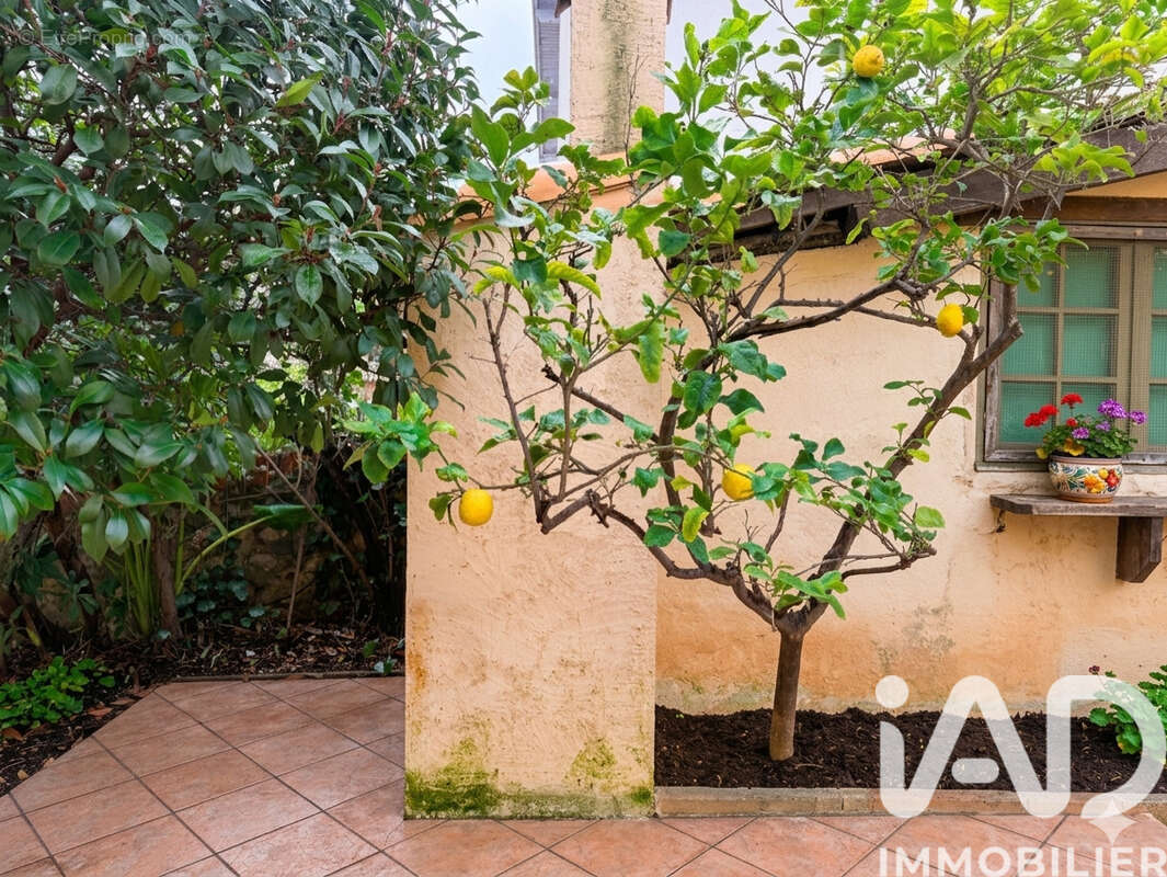 Photo 3 - Maison à TOULON