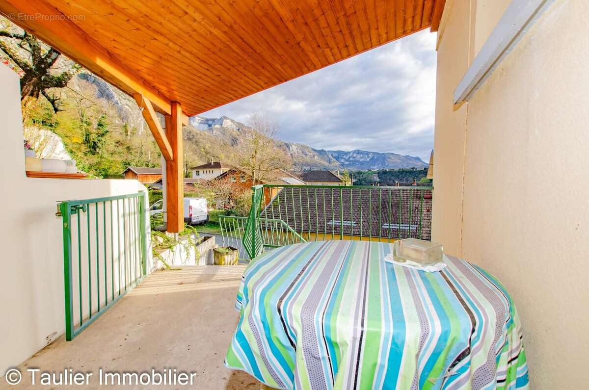 Maison à PONT-EN-ROYANS