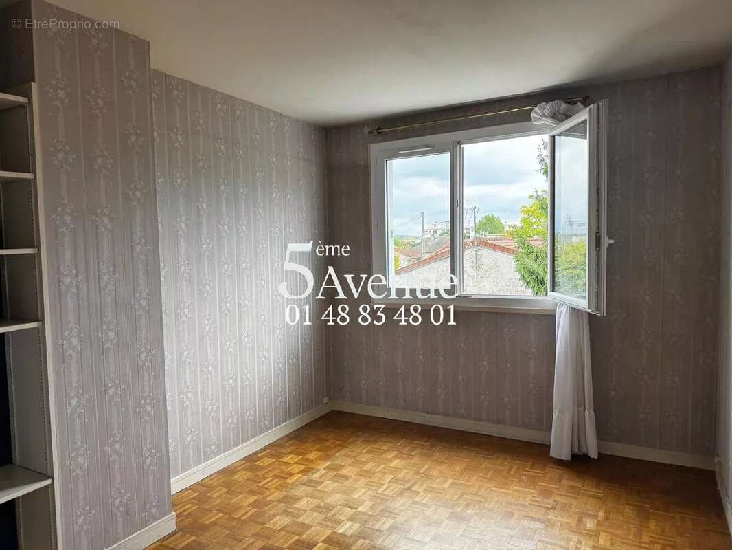 Appartement à SAINT-MAUR-DES-FOSSES