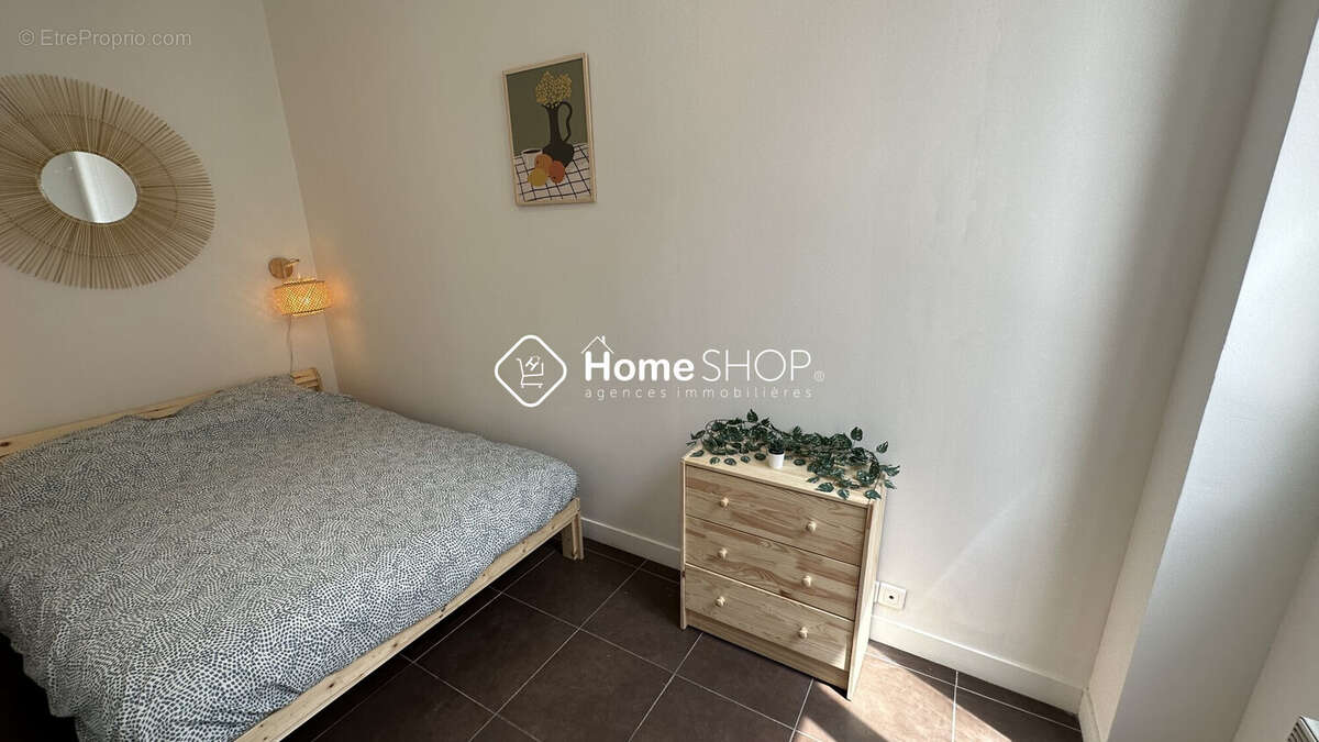 Appartement à MARSEILLE-6E