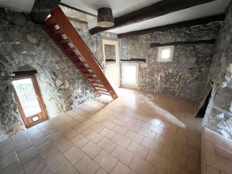Maison à REILLANNE