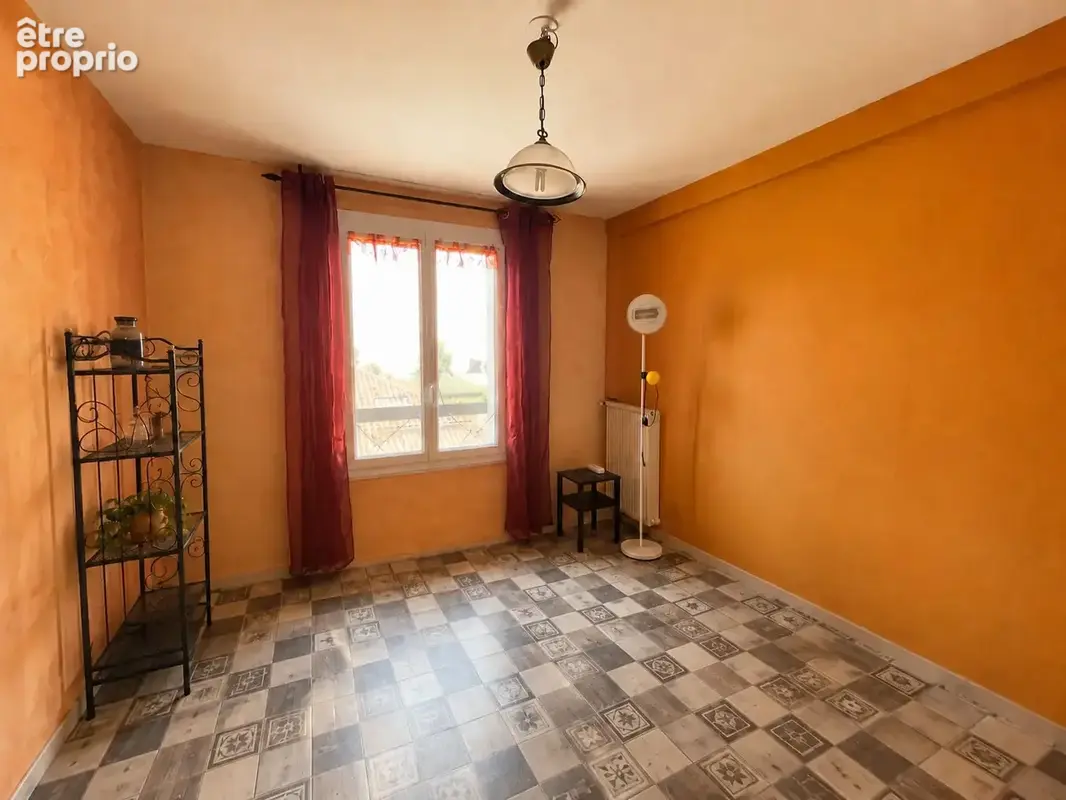 chambre ou bureau 