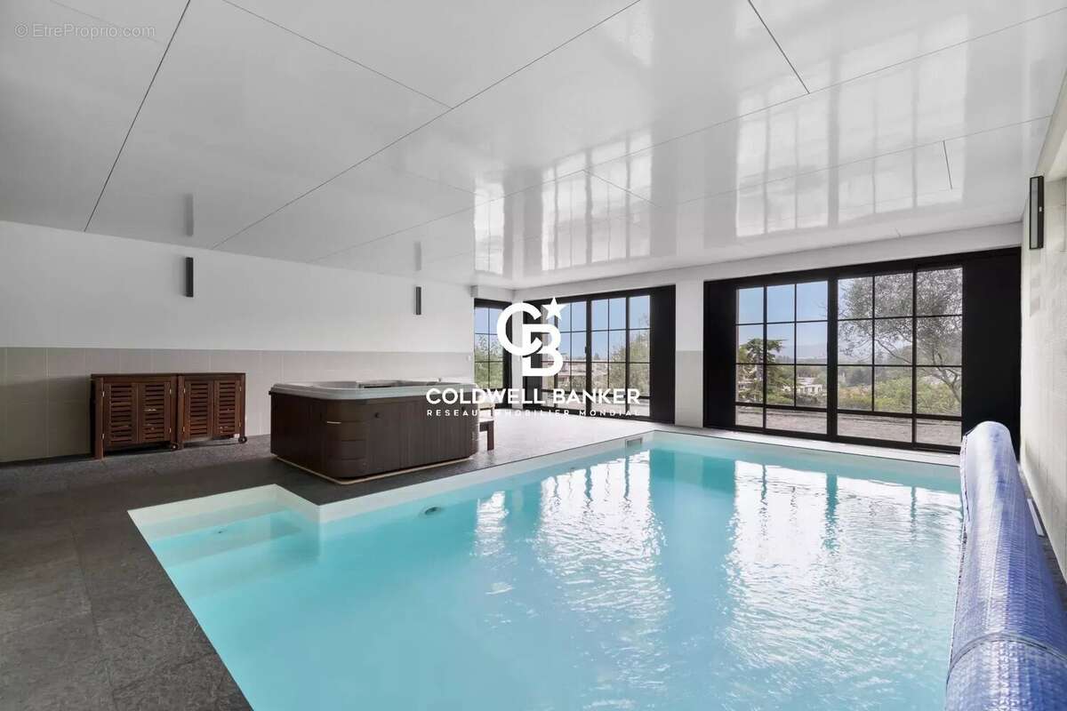 Maison à SAINT-GERMAIN-EN-LAYE