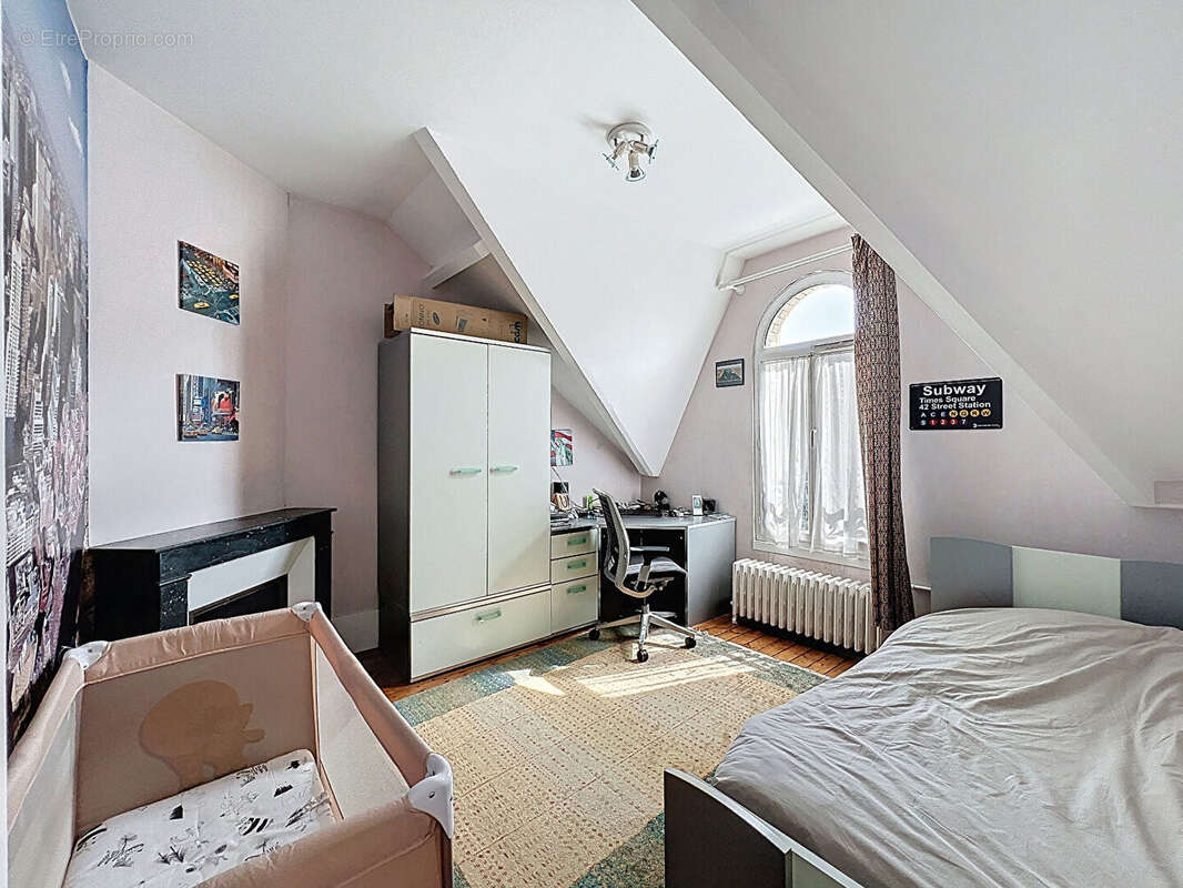 Maison à BOIS-COLOMBES