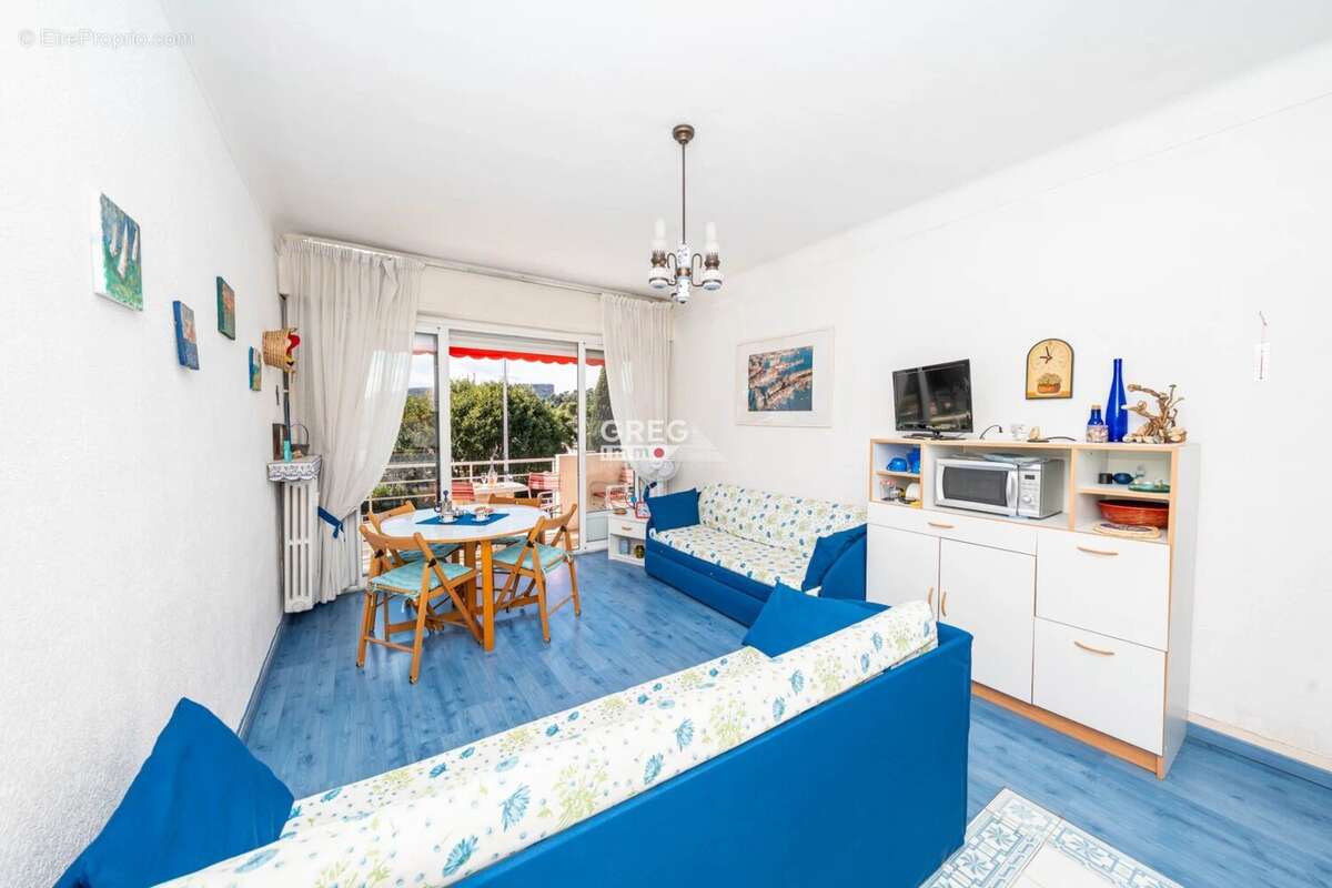 Appartement à CAGNES-SUR-MER