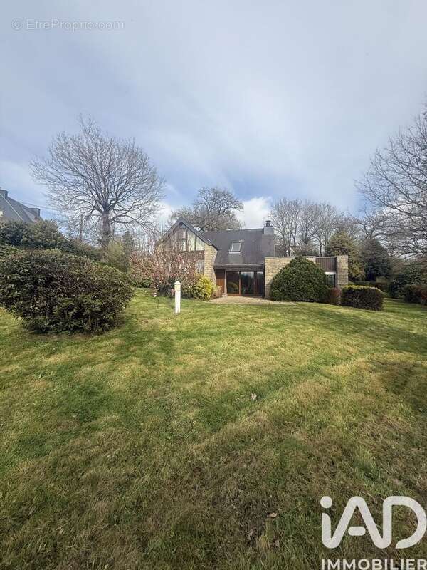 Photo 2 - Maison à CARHAIX-PLOUGUER