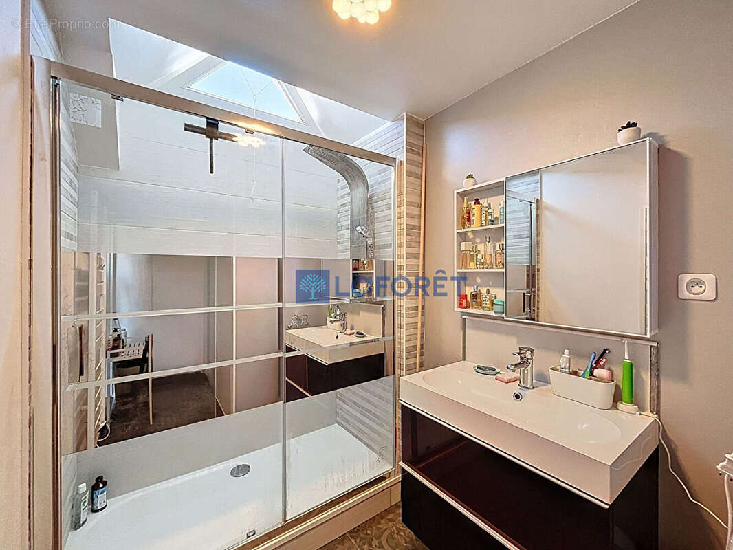 Appartement à BALLANCOURT-SUR-ESSONNE