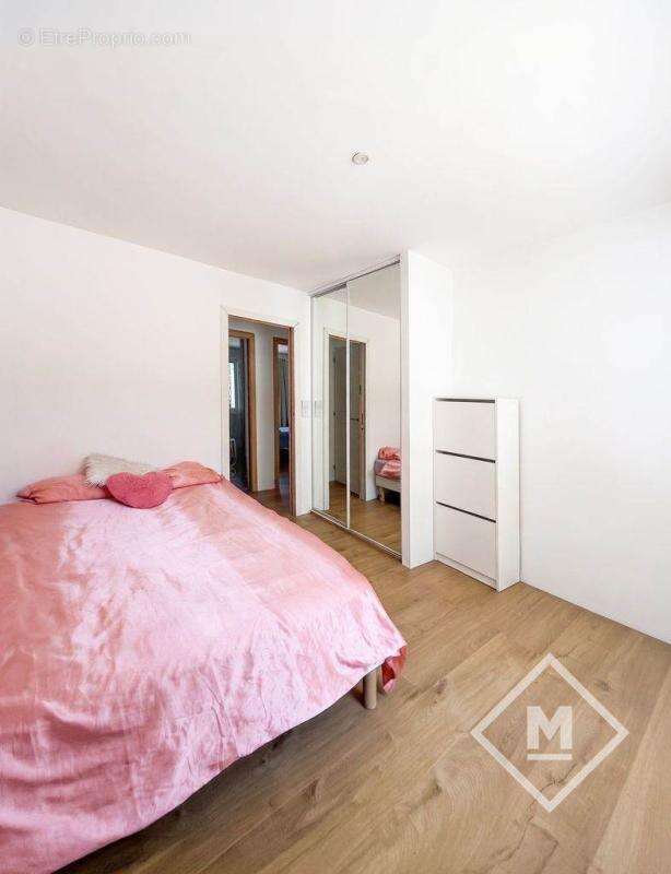 vente maison plain pied avec piscine cuisine d'été garage Allauch DPE C - photo 23
