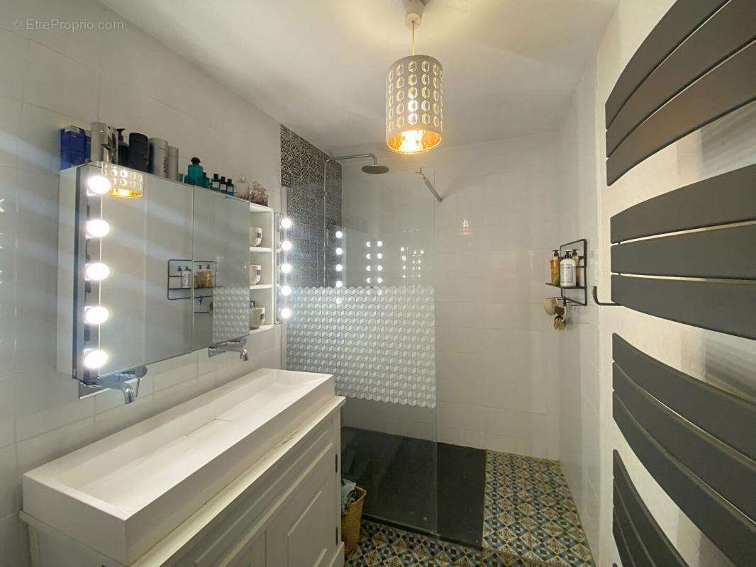 Appartement à SAINT-PHILIBERT