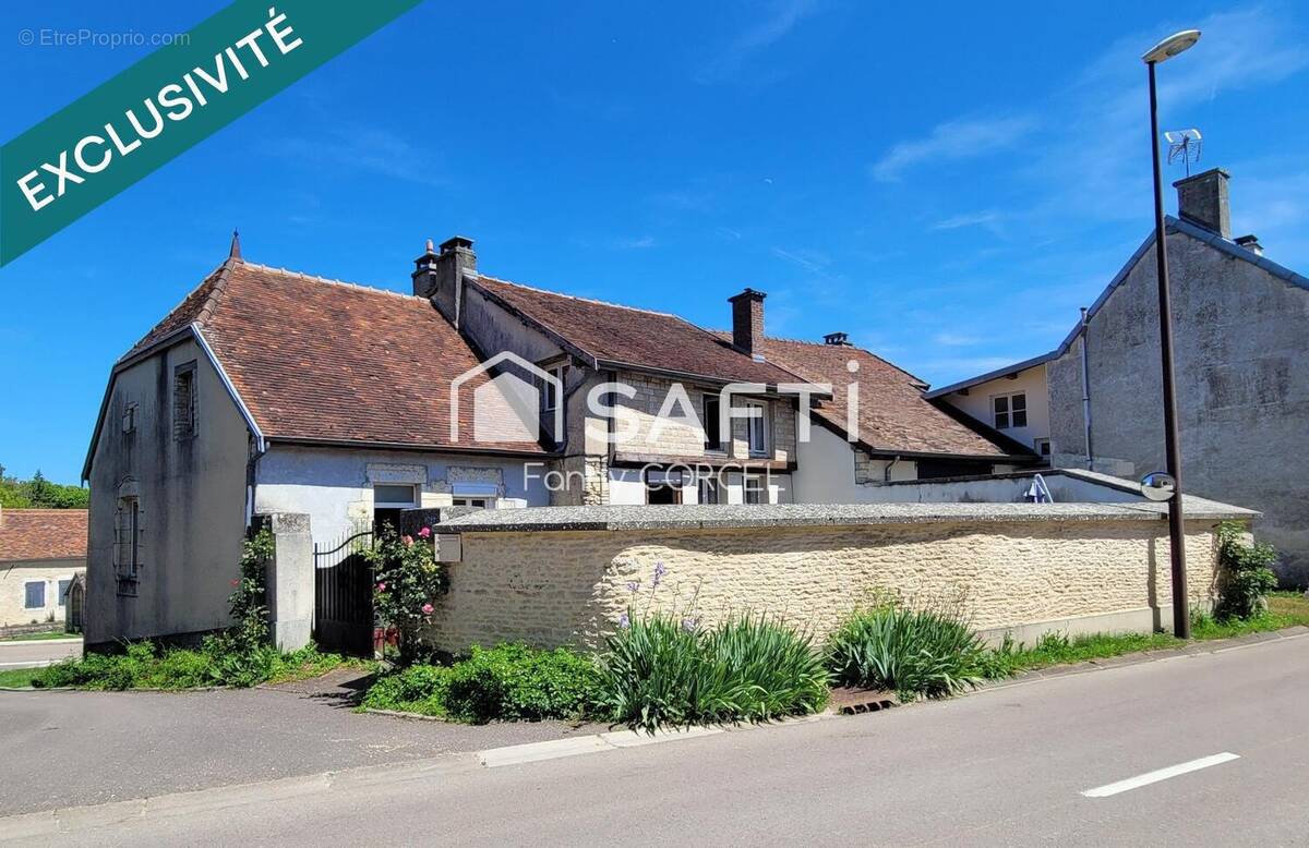 Photo 1 - Maison à BAGNEUX-LA-FOSSE