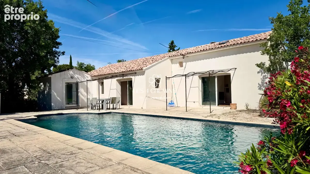 Maison à GREASQUE