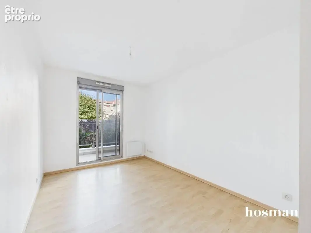 Bel et spacieux appartement familial T4/T5 de 119m2, traversant, avec balcon sur jardin et stationnement – Montchat, Lyon 3e - photo 10