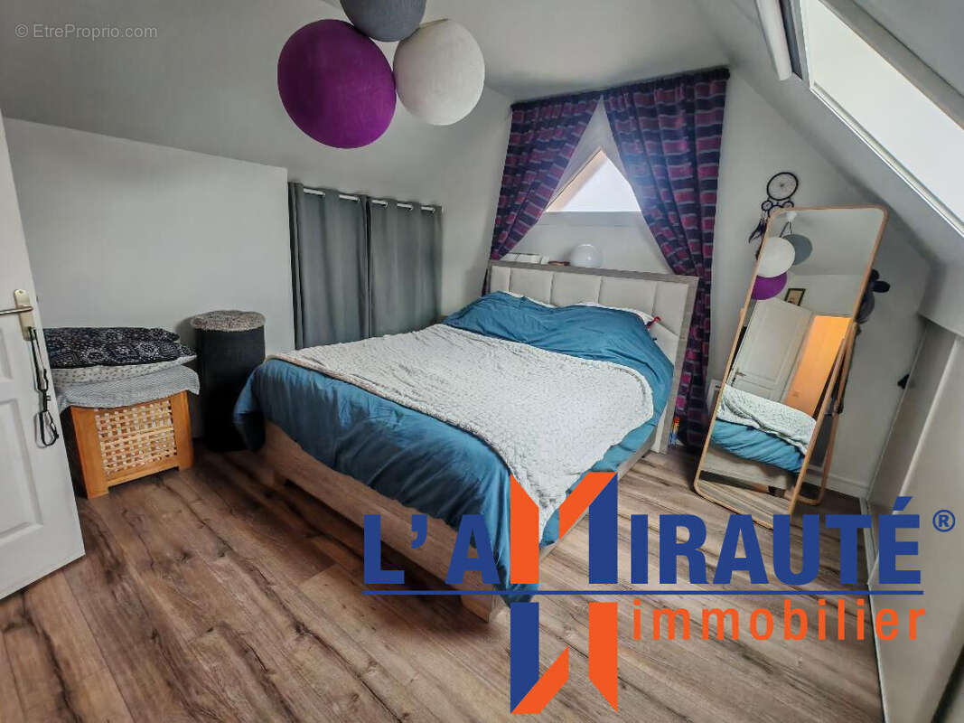 Appartement à SARTROUVILLE