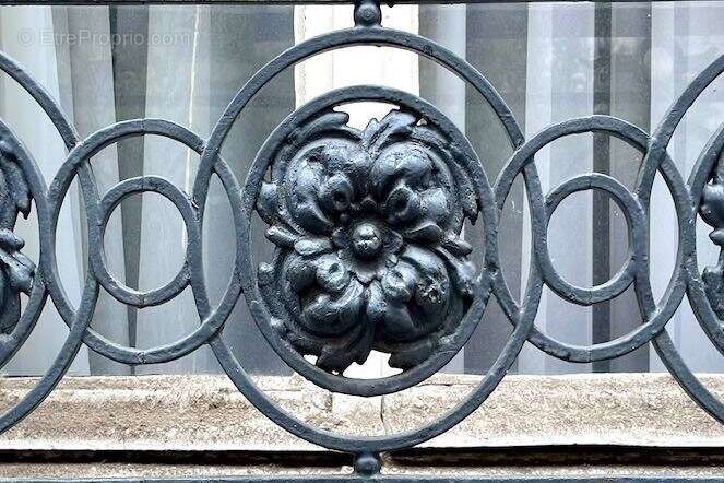 Maison à PARIS-15E