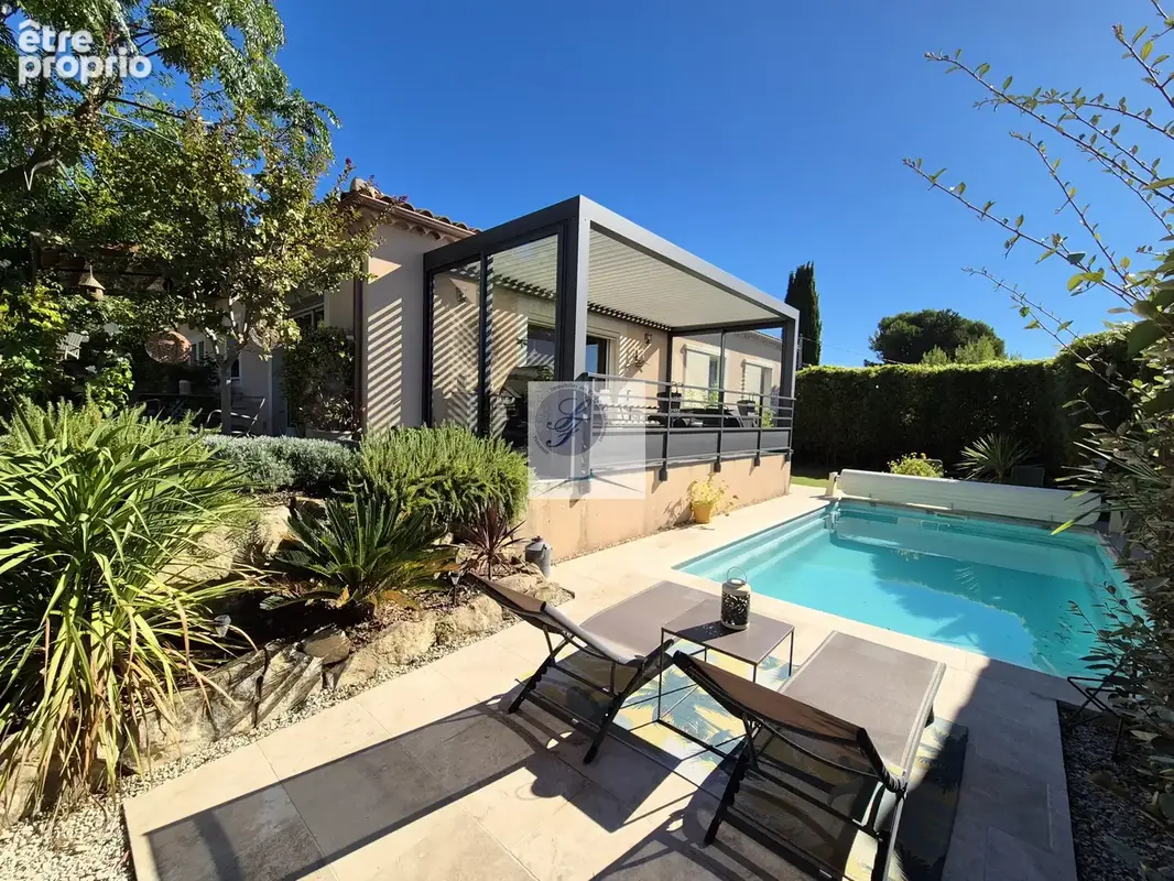 Villa à vendre à Bédoin au pied du Mont Ventoux - Belle situation, au calme. - photo 2