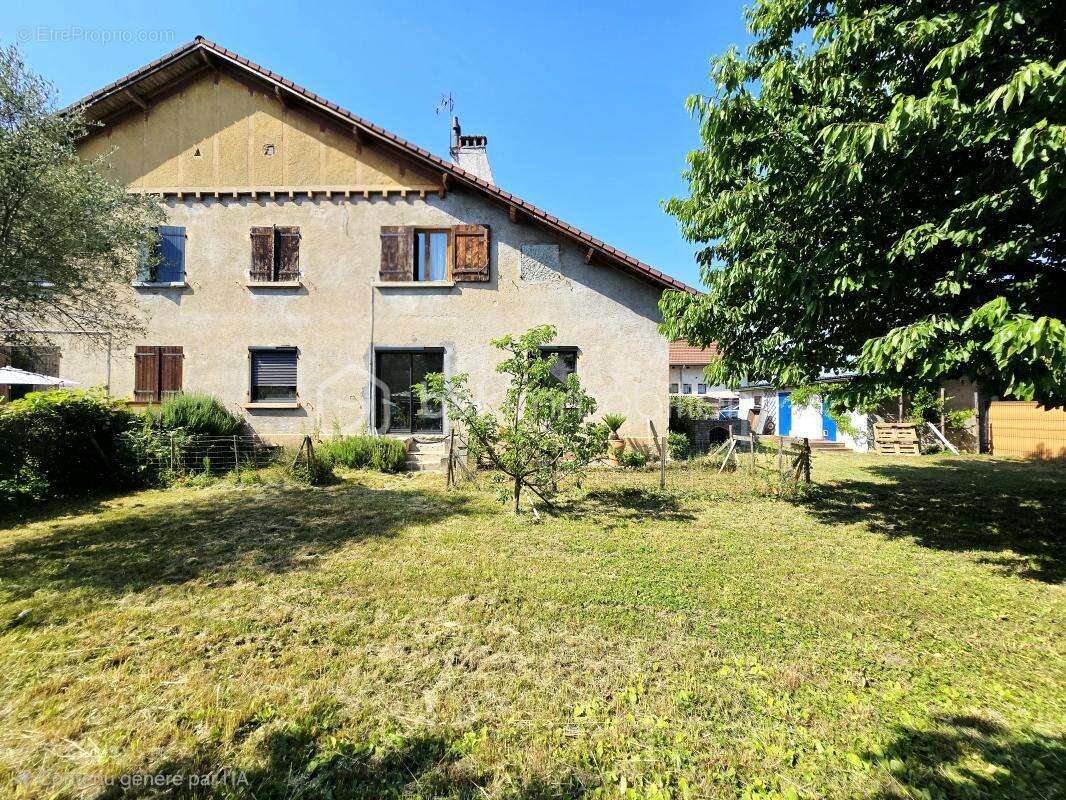 PONTCHARRA – Appartement T3 de 76 m² avec grand jardin, garage et deux caves - photo 8