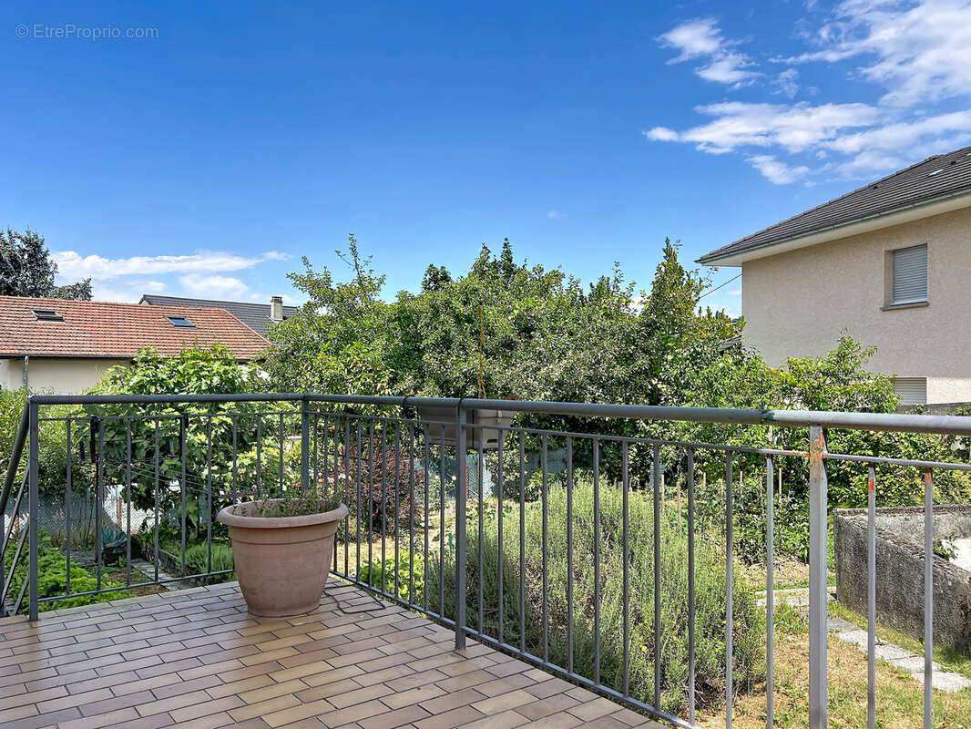 Appartement à AIX-LES-BAINS