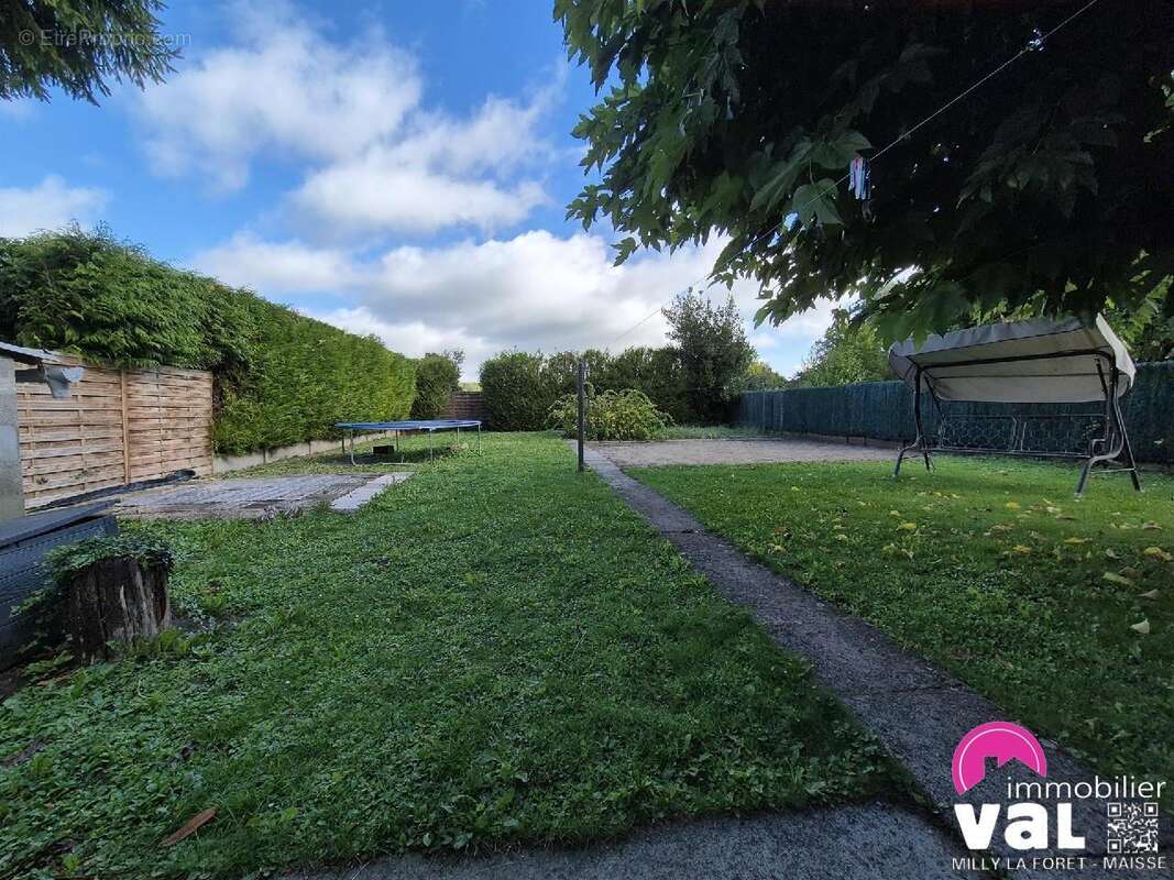 Maison à MILLY-LA-FORET