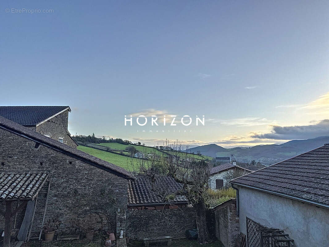 Maison à BERZE-LA-VILLE