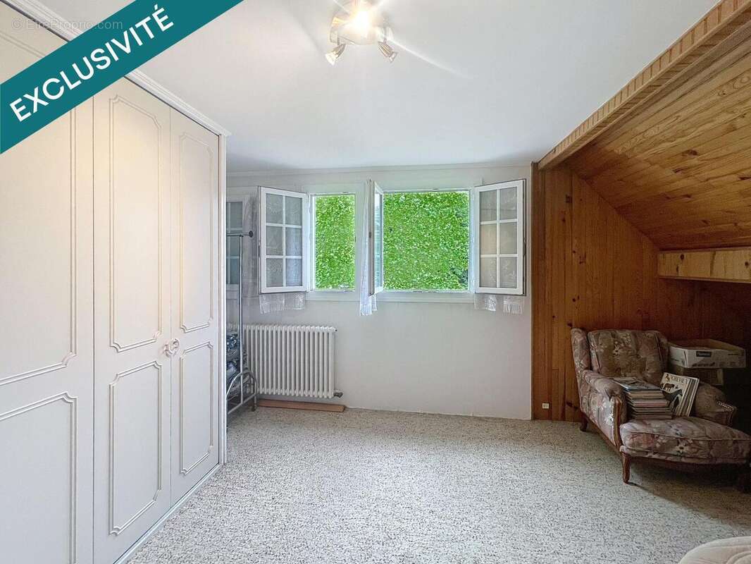 Photo 9 - Maison à ESSERTENNE-ET-CECEY