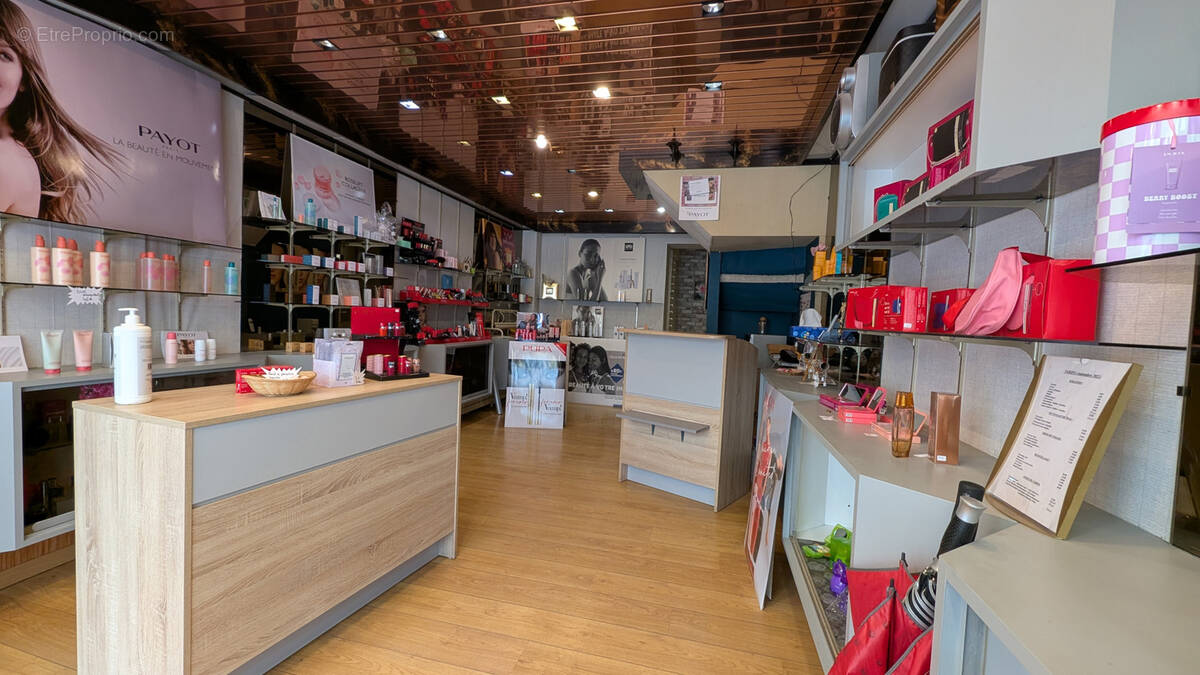 Appartement à LILLEBONNE