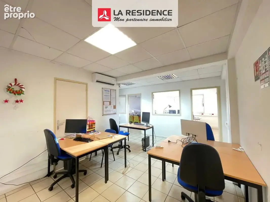 Commerce 92 m² à vendre à Fort-De-France (97200) - photo 3
