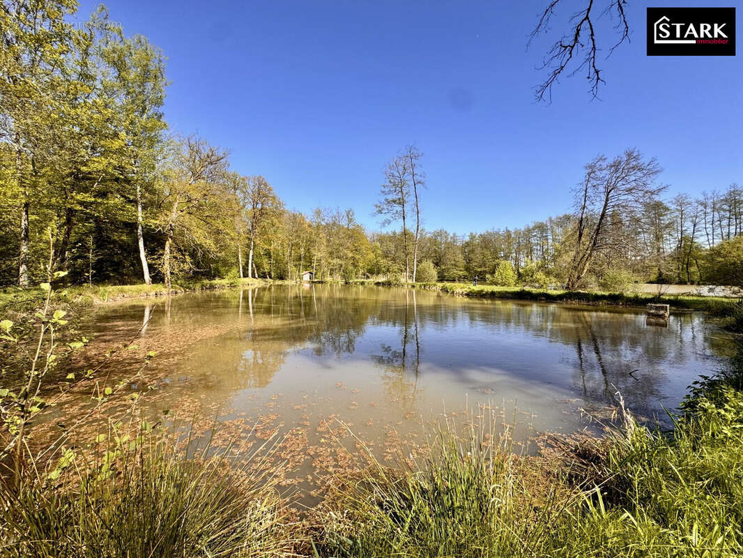 Terrain à LACHAPELLE-SOUS-CHAUX