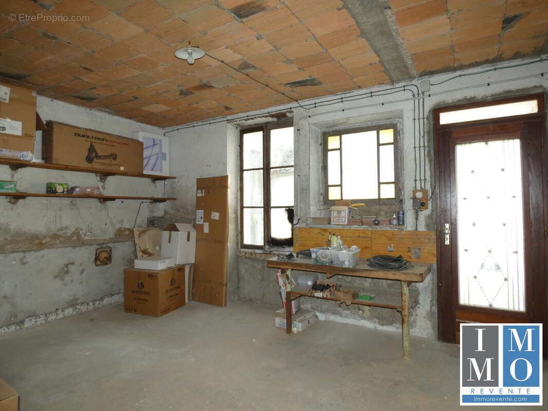 Appartement à SAINT-MARTIN-D&#039;AUXIGNY