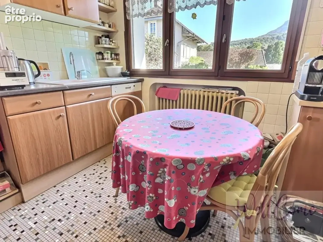 Maison 6 pièces secteur Chantemerle à Aix Les Bains - Terrain arboré - photo 7