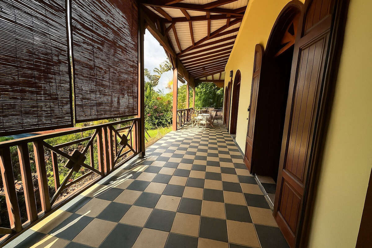 Maison à DESHAIES
