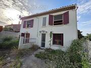 Maison à FOURQUES