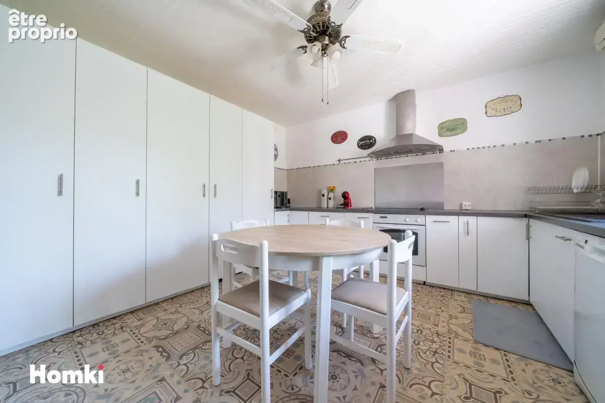Maison de ville T4 de 98 m² à Avignon 84000 - photo 5