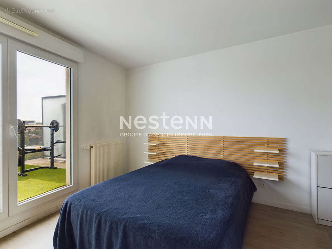 Appartement à VILLENEUVE-LA-GARENNE