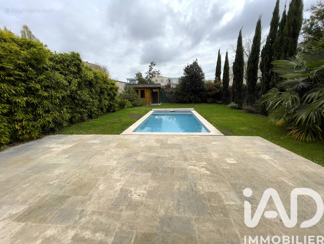 Photo 1 - Appartement à BORDEAUX