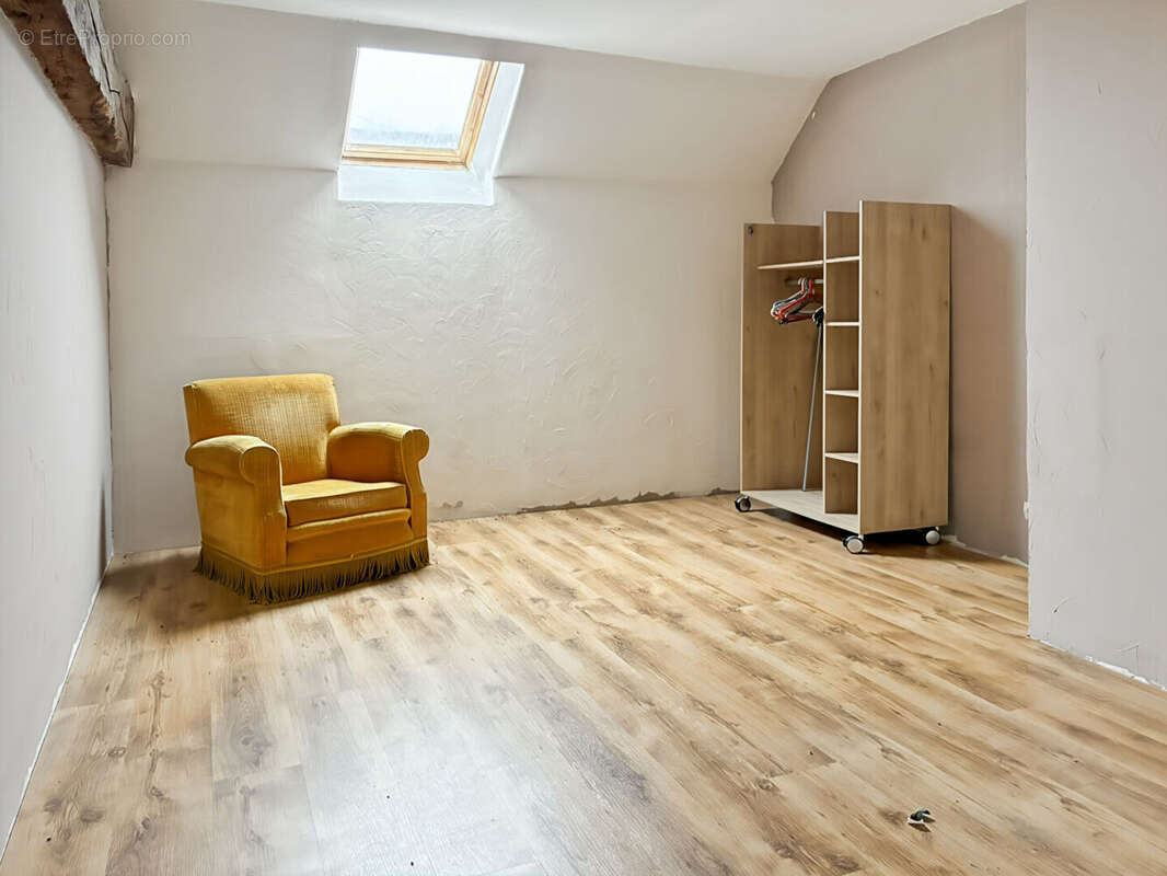 Maison à ANTRAIN