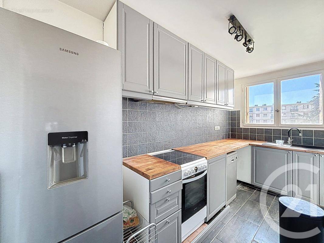 Appartement à THIAIS