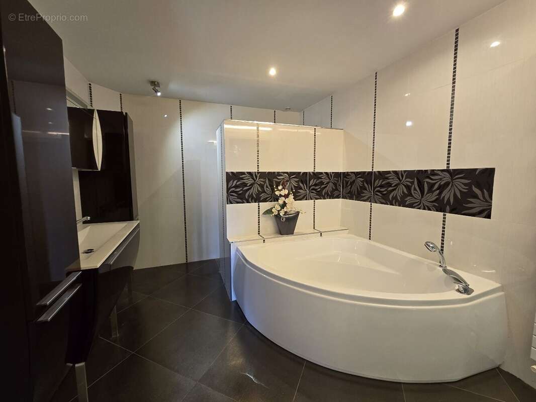 Maison à FRONTIGNAN