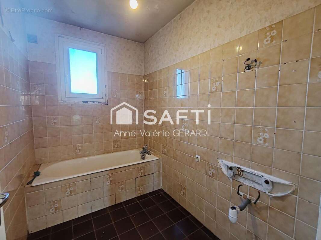 Maison 64 m² à Heusse  - photo 7