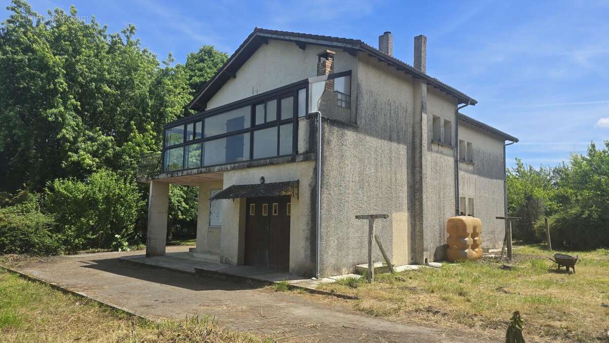 Maison à MIELAN