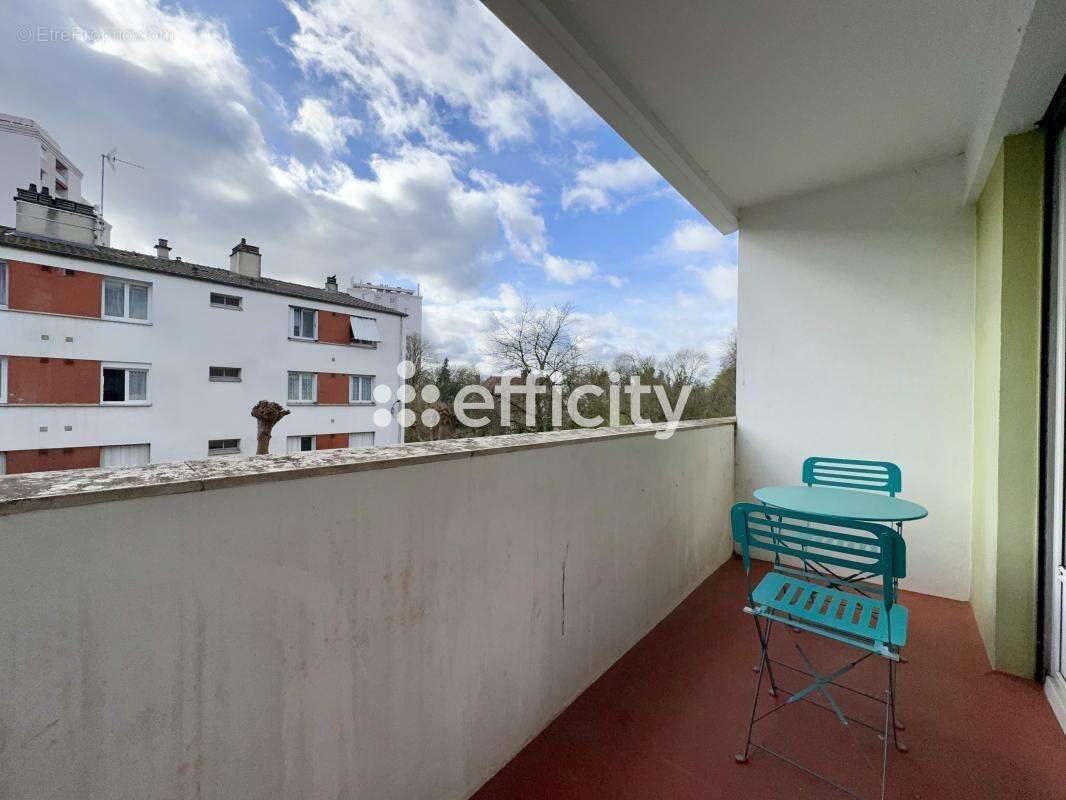 Appartement à THORIGNY-SUR-MARNE
